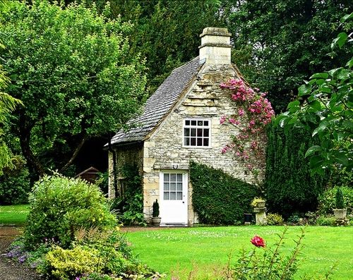 stone cottage 1